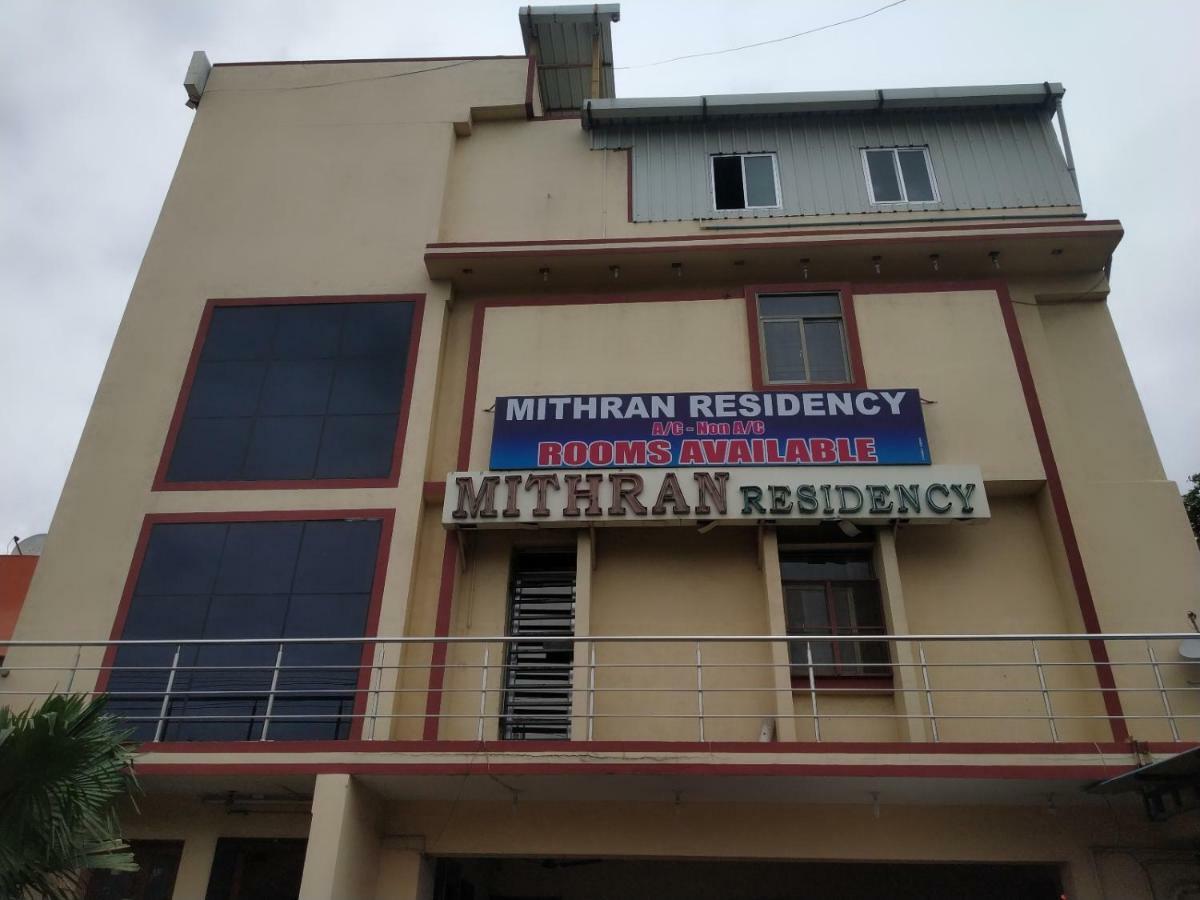 Mithran Residency Hotell Chennai Exteriör bild